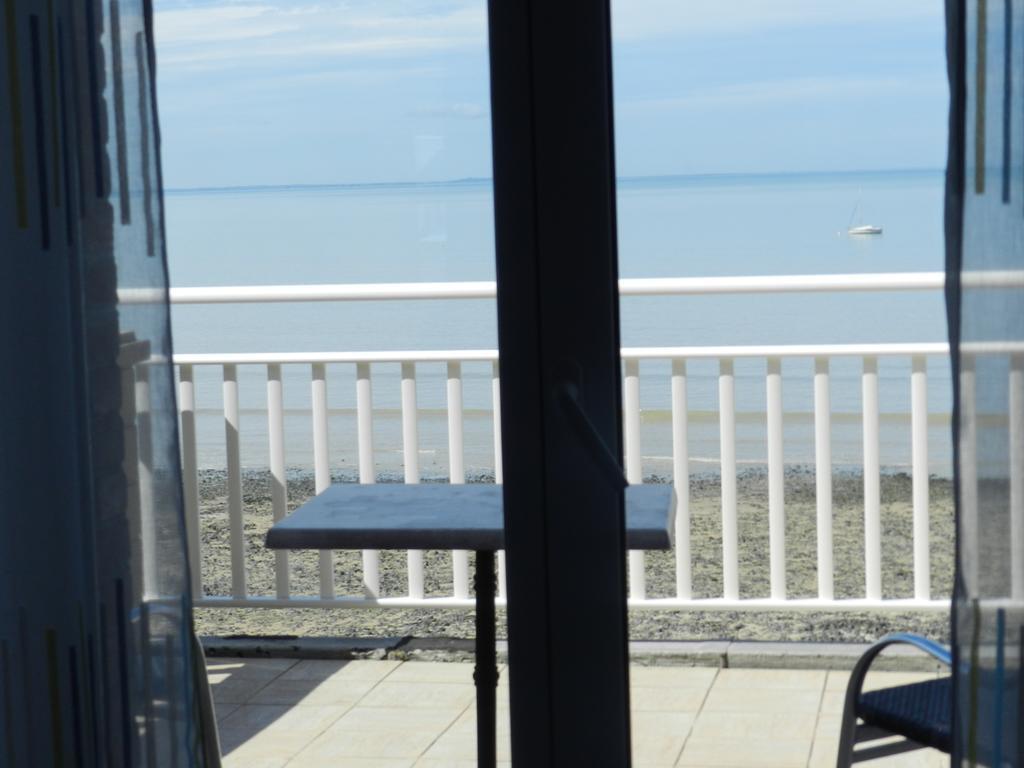 Villa Les Dunes Saint-Jean-le-Thomas Exteriör bild